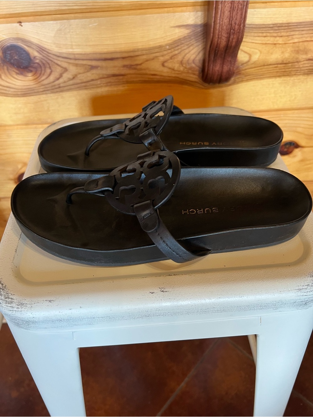 Tory Burch black sandals size 9.5 - Picture 2 of 3